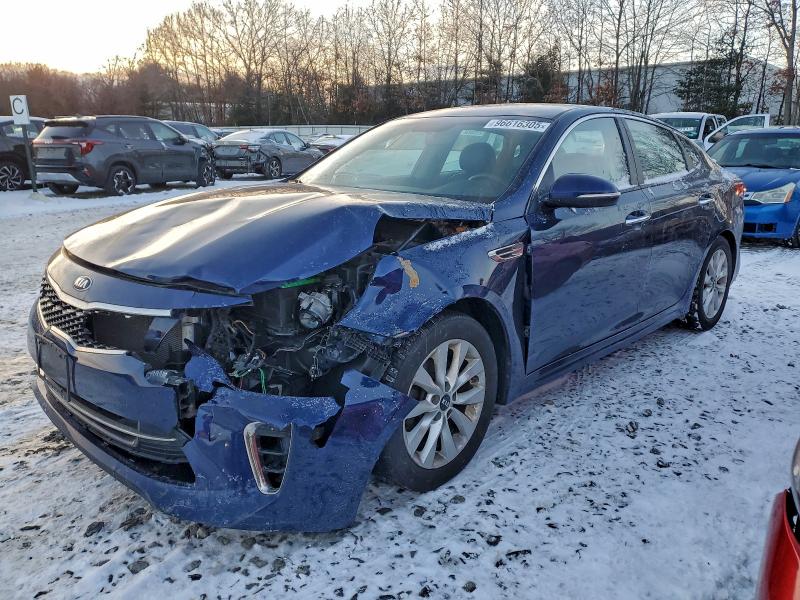 2018 KIA OPTIMA LX — VIN 5XXGT4L32JG230187