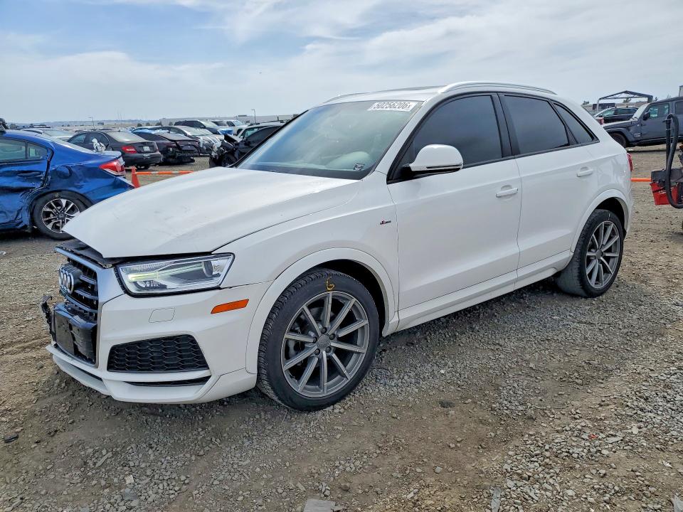 2018 AUDI Q3 — VIN WA1BCCFS6JR033585