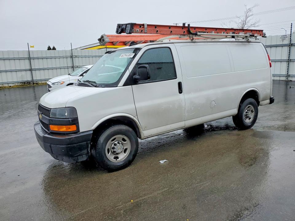 2022 CHEVROLET EXPRESS G2500 — VIN 1GCWGAFP6N1223743