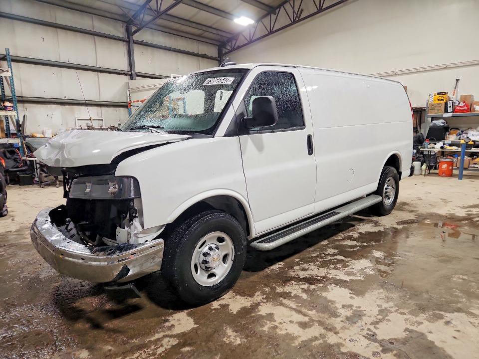 2024 CHEVROLET EXPRESS G2500 — VIN 1GCWGAFP2R1218836
