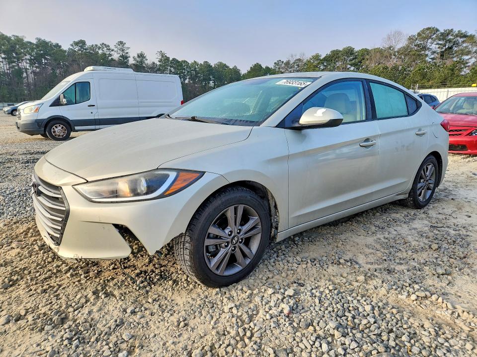 2017 HYUNDAI ELANTRA — VIN KMHD84LF1HU195981