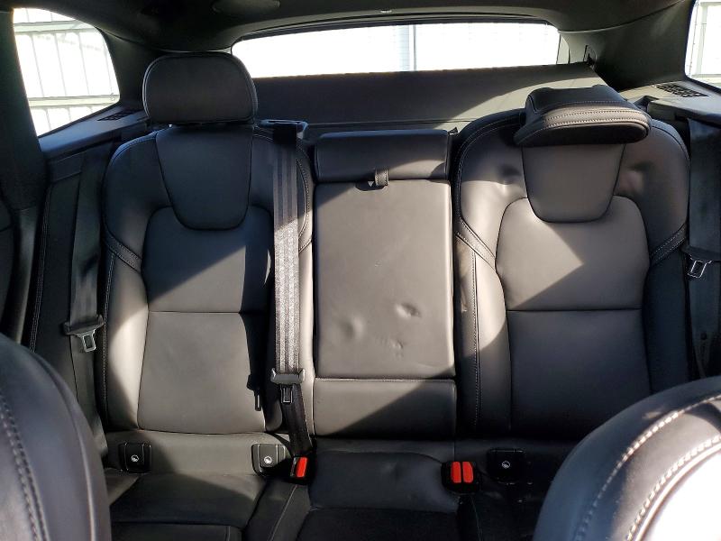 YV4H60DJ4R1889989