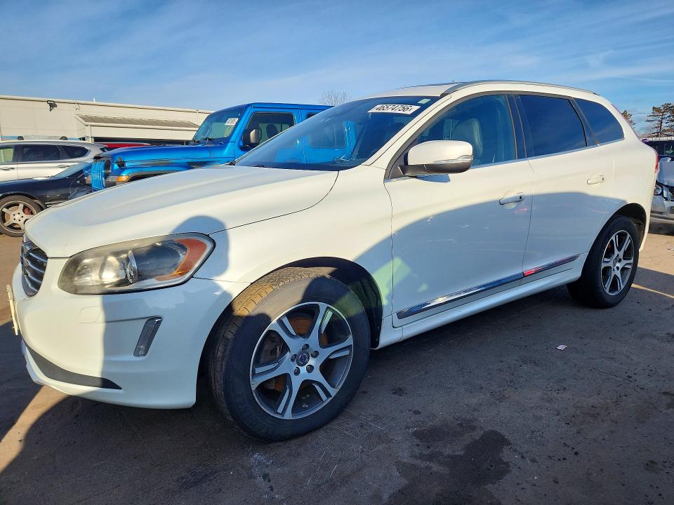 YV4902RMXF2675650
