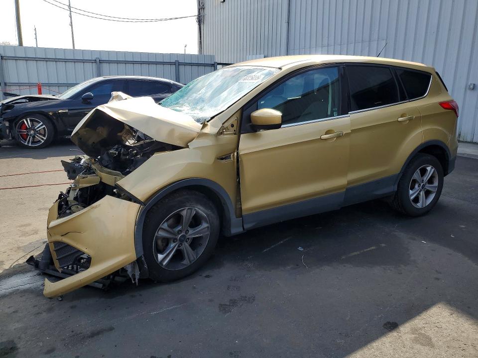 2015 FORD ESCAPE — VIN 1FMCU0G74FUA23640