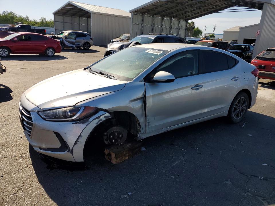 2018 HYUNDAI ELANTRA — VIN 5NPD84LFXJH244017