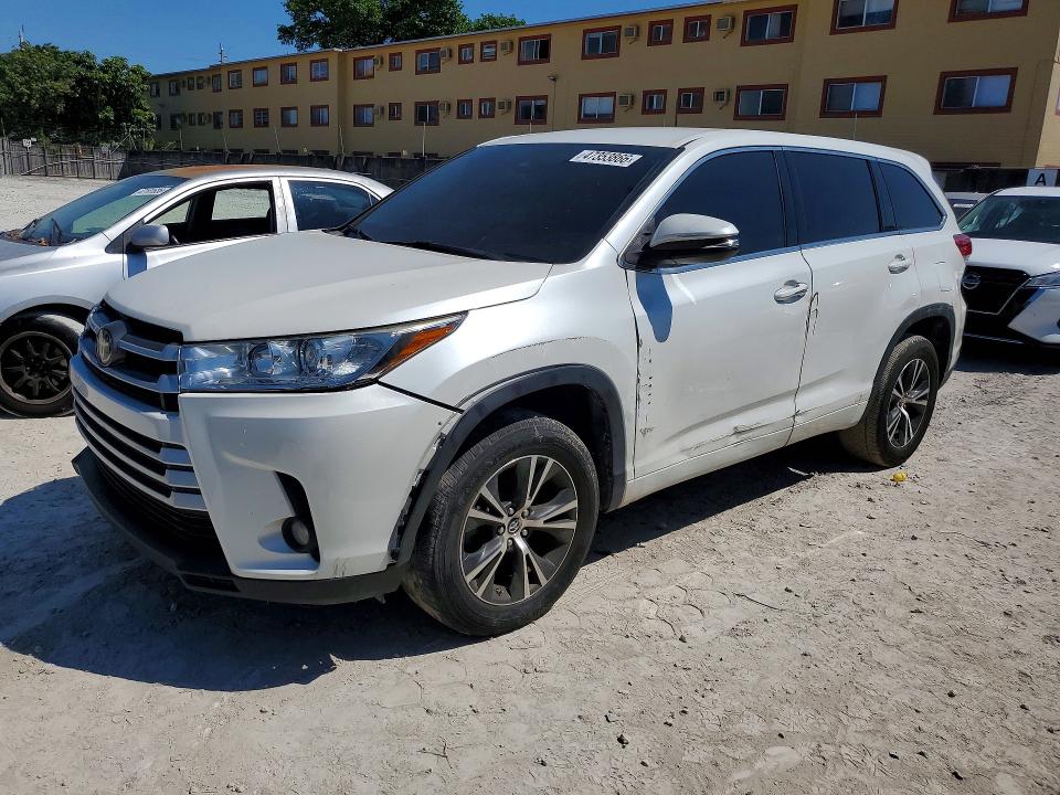 2018 TOYOTA HIGHLANDER — VIN 5TDZARFH3JS035894