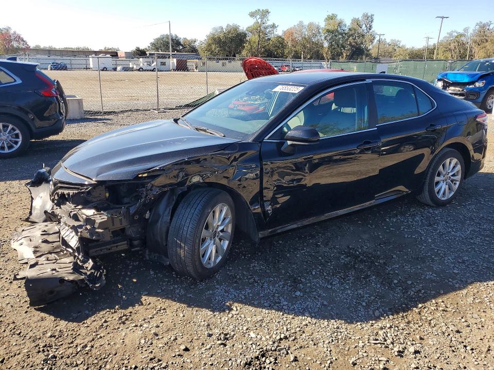 2020 TOYOTA CAMRY — VIN 4T1C11AK3LU996855