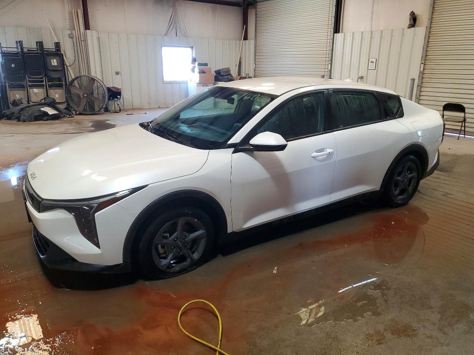 2025 KIA K4 — VIN 3KPFT4DE0SE111608