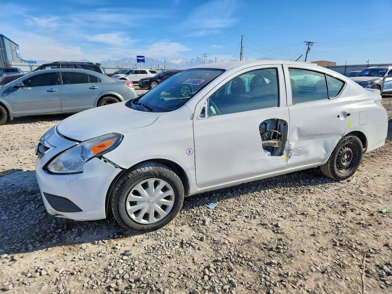 2018 NISSAN VERSA — VIN 3N1CN7AP5JL817653