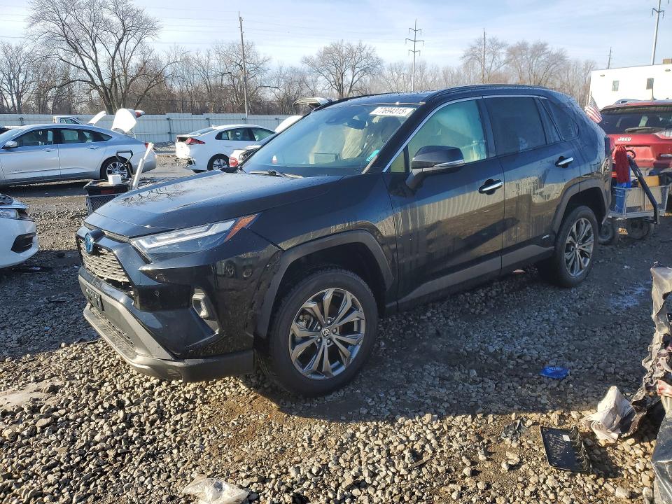 2022 TOYOTA RAV4 — VIN 4T3D6RFV4NU076248