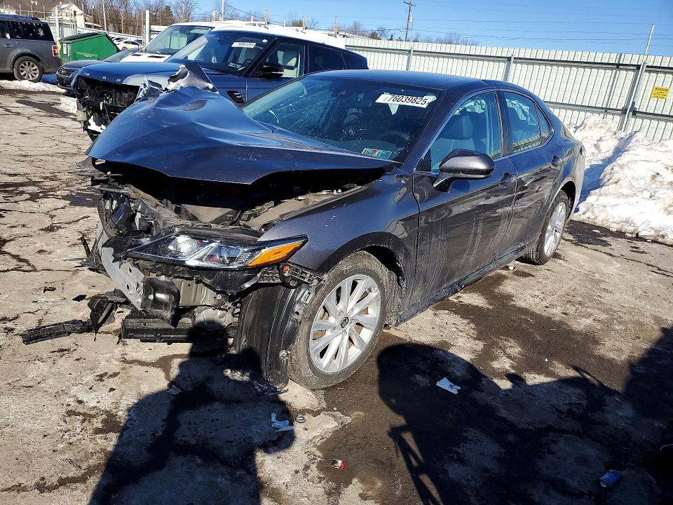 2021 TOYOTA CAMRY — VIN 4T1C11AK8MU446262