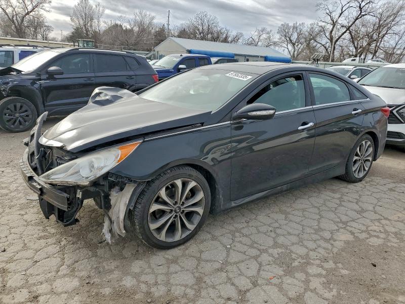 2014 HYUNDAI SONATA SE — VIN 5NPEC4AC6EH926877