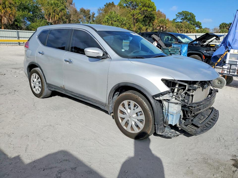 KNMAT2MT9FP556898