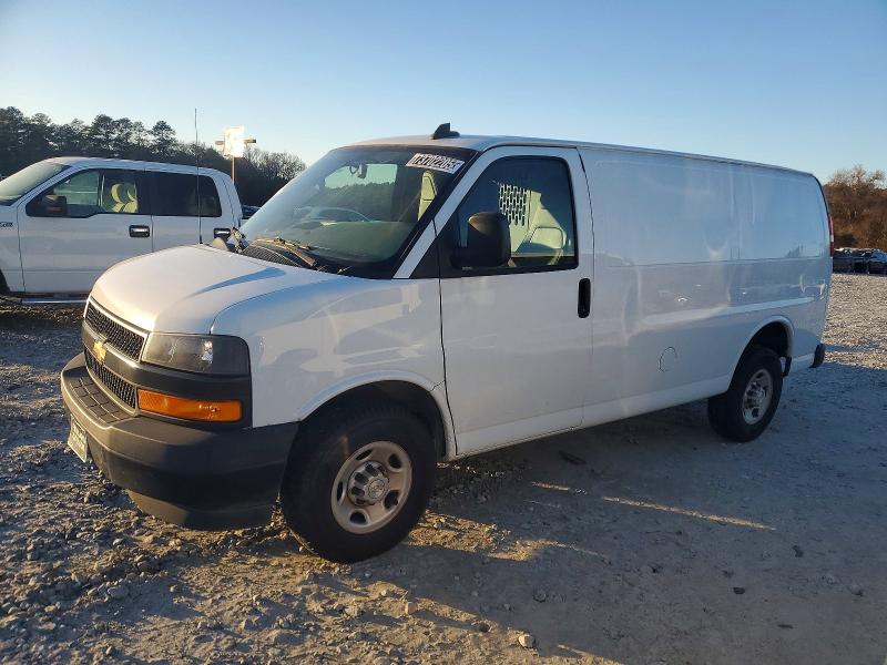2021 CHEVROLET EXPRESS G2 — VIN 1GCWGAFP8M1163138