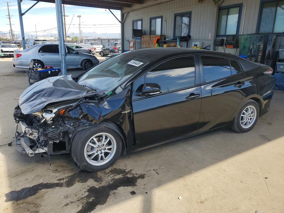 2017 TOYOTA PRIUS — VIN JTDKARFU3H3037302