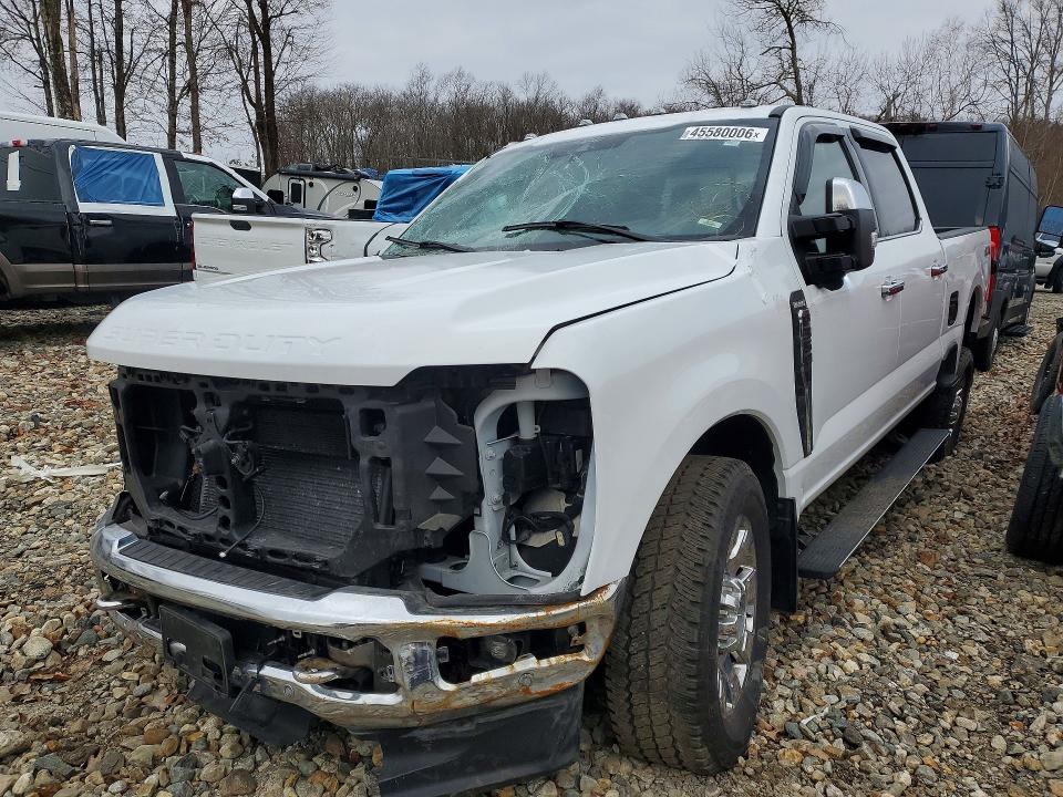 2024 FORD F350 — VIN 1FT8W3BN4RED23320