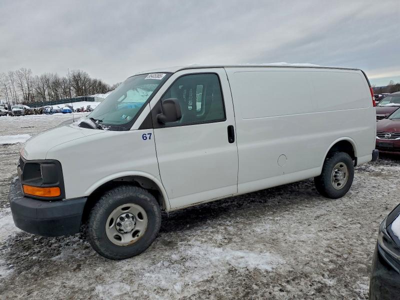 2017 CHEVROLET EXPRESS G2 — VIN 1GCWGAFF1H1340979