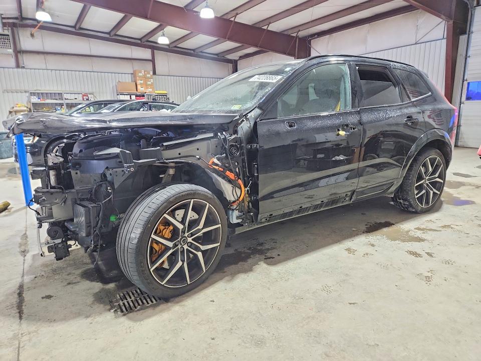 2024 VOLVO XC60 — VIN YV4H60DP4R1824905