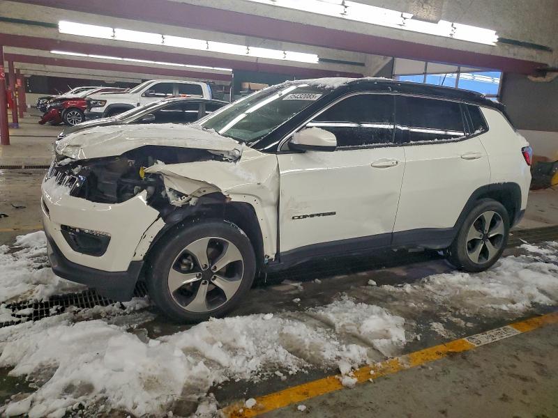 2018 JEEP COMPASS — VIN 3C4NJDBB0JT101035