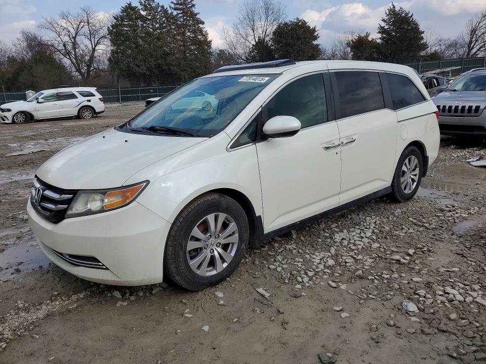 2016 HONDA ODYSSEY — VIN 5FNRL5H63GB106572