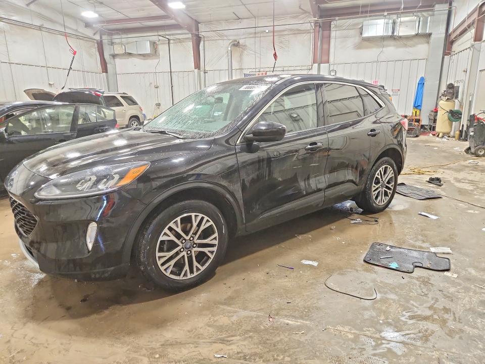 2022 FORD ESCAPE — VIN 1FMCU9H61NUA23233