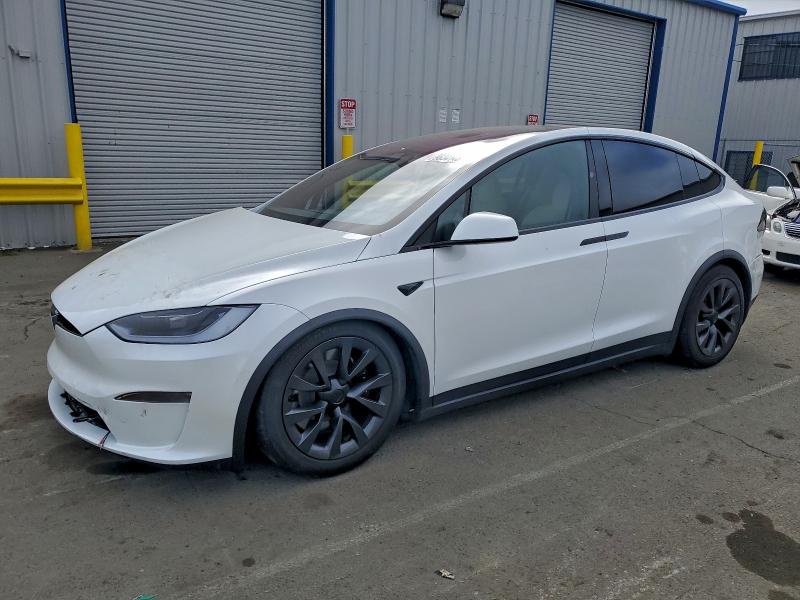 2024 TESLA MODEL X — VIN 7SAXCBE59RF447319