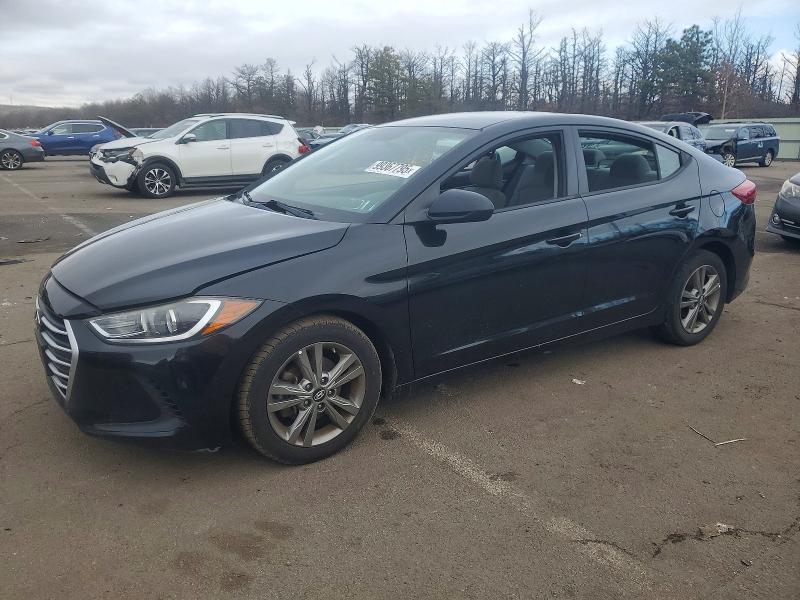 2018 HYUNDAI ELANTRA SE — VIN 5NPD84LF2JH235263