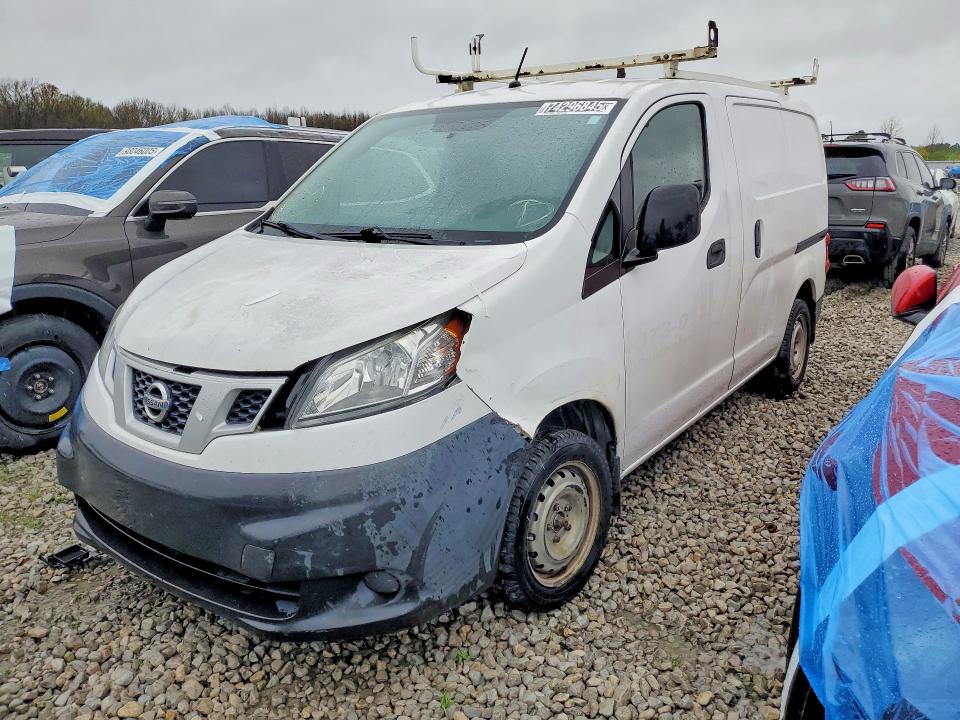 2015 NISSAN NV200 — VIN 3N6CM0KNXFK724058