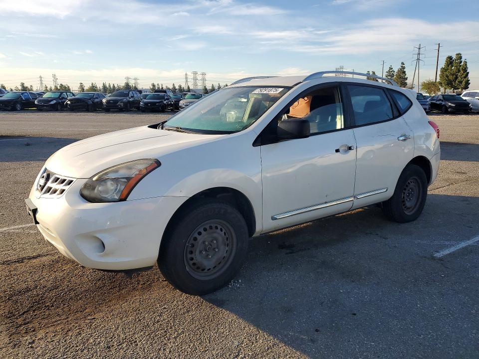 2015 NISSAN ROGUE SELECT — VIN JN8AS5MTXFW672884