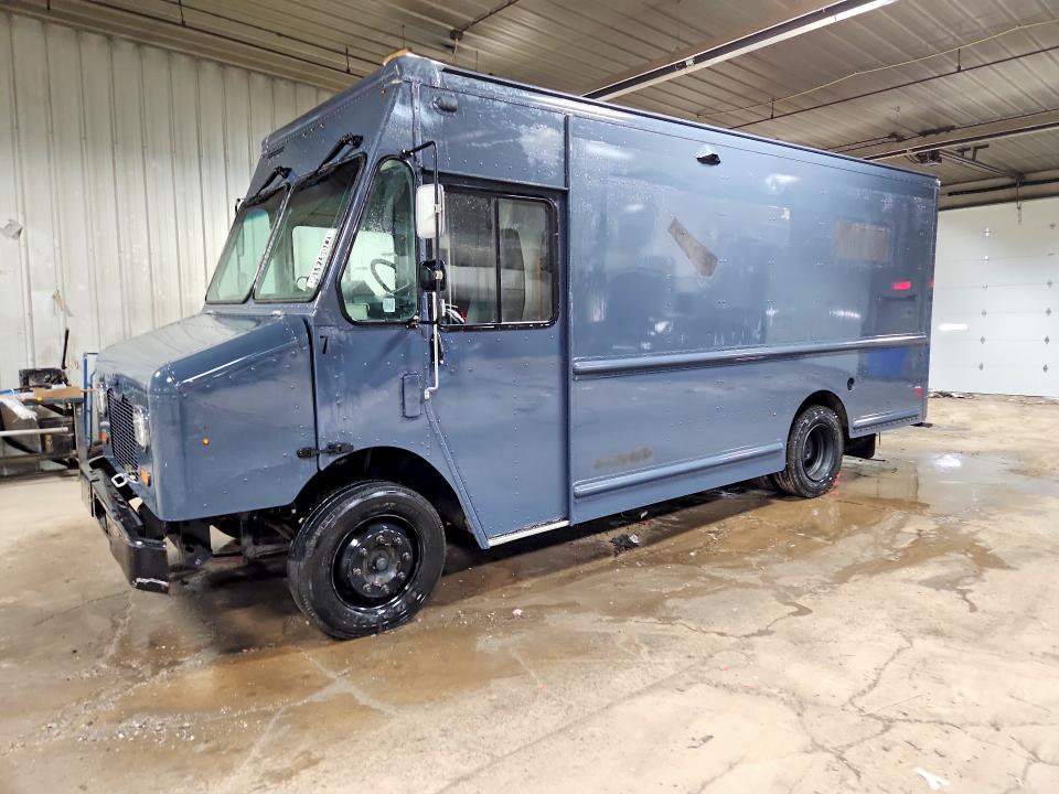 2020 FREIGHTLINER CHASSIS — VIN 4UZAC2EA2LCLZ6813