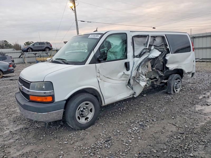 2015 CHEVROLET EXPRESS G2 — VIN 1GAWGRFG7F1102468