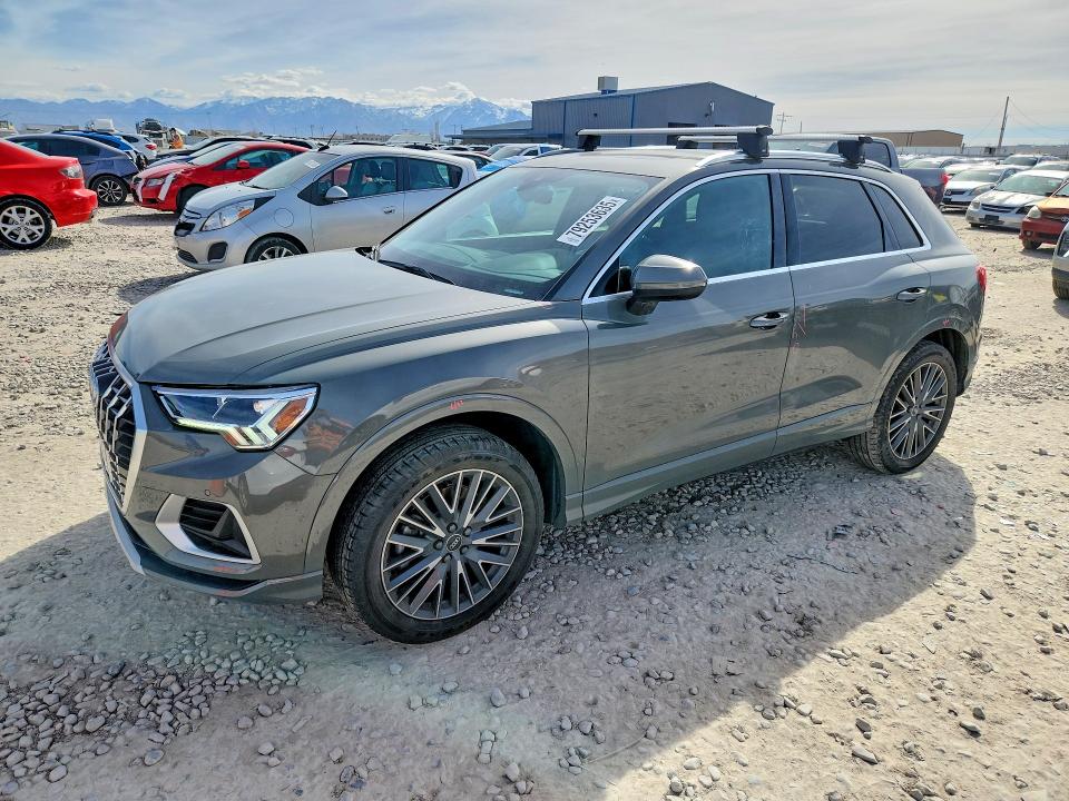 2022 AUDI Q3 — VIN WA1BUCF38N1027037