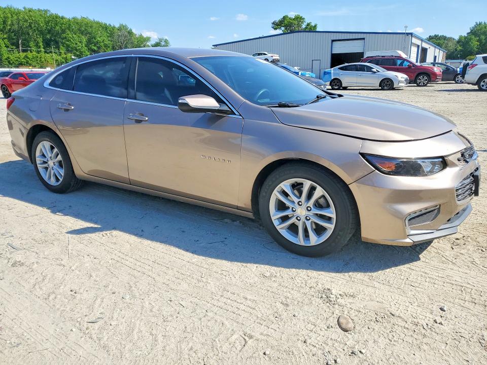 1G1ZD5ST5JF126006