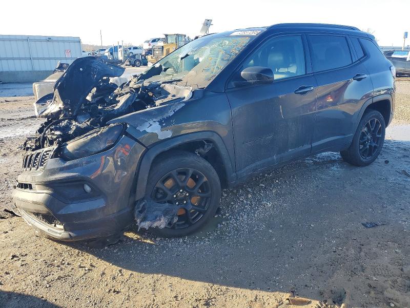 2024 JEEP COMPASS — VIN 3C4NJDBN9RT142155
