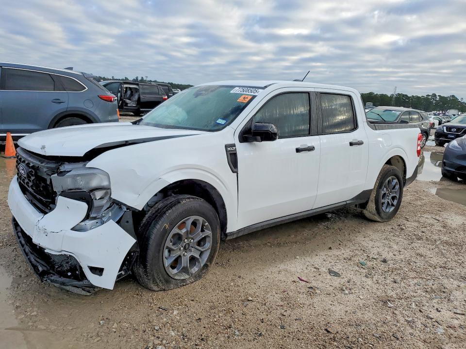 2025 FORD MAVERICK — VIN 3FTTW8H31SRB23852