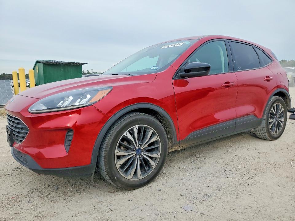 2022 FORD ESCAPE — VIN 1FMCU0G68NUB47707