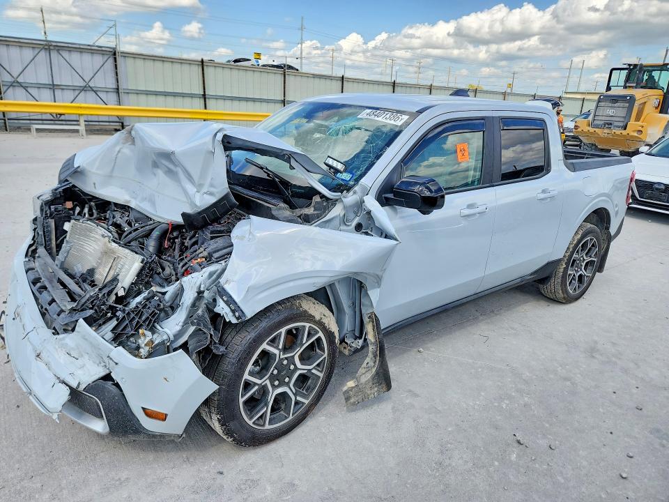 2025 FORD MAVERICK — VIN 3FTTW8SA4SRB72700