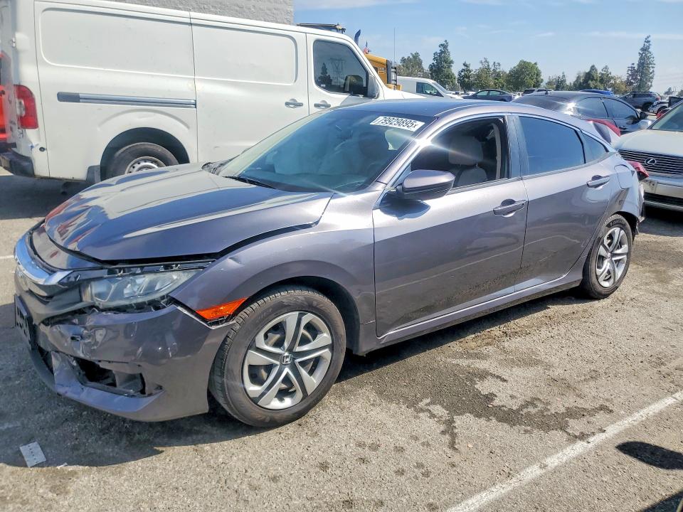 2018 HONDA CIVIC — VIN 2HGFC2F56JH592051