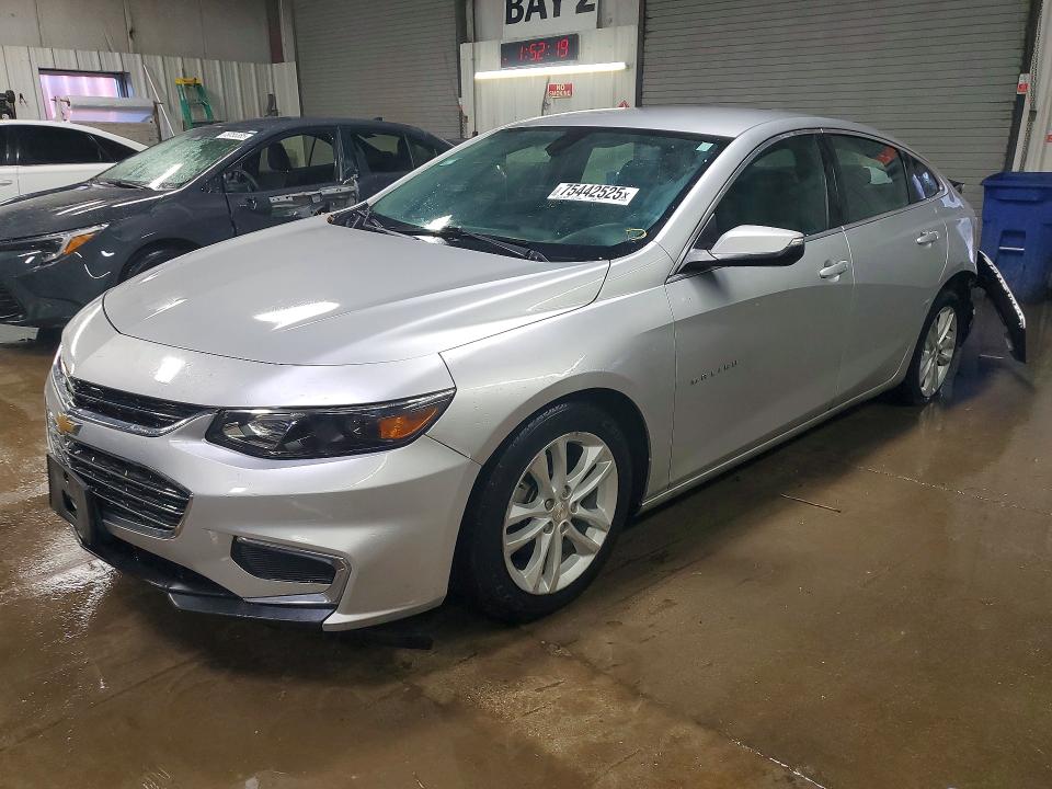 2018 CHEVROLET MALIBU — VIN 1G1ZD5ST2JF158914