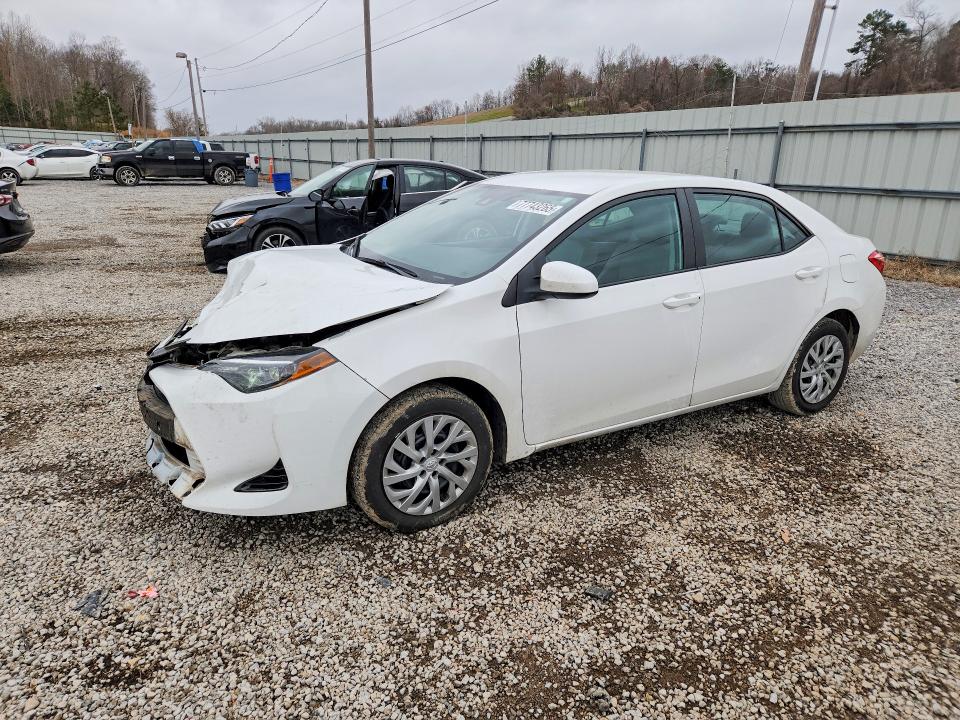2018 TOYOTA COROLLA — VIN 5YFBURHE1JP793138