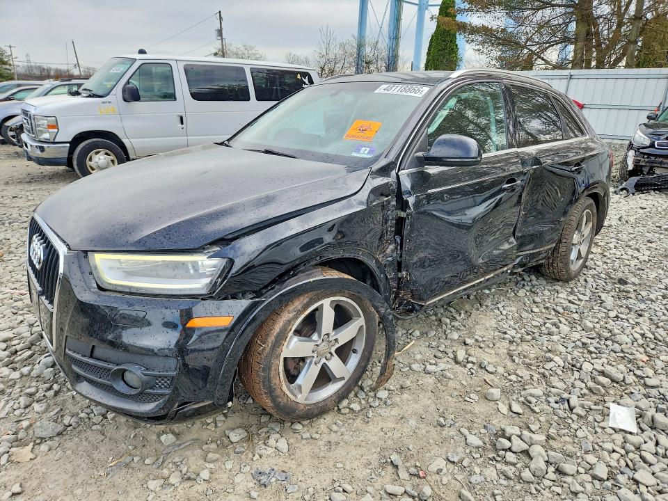 2015 AUDI Q3 — VIN WA1BFCFS6FR008409