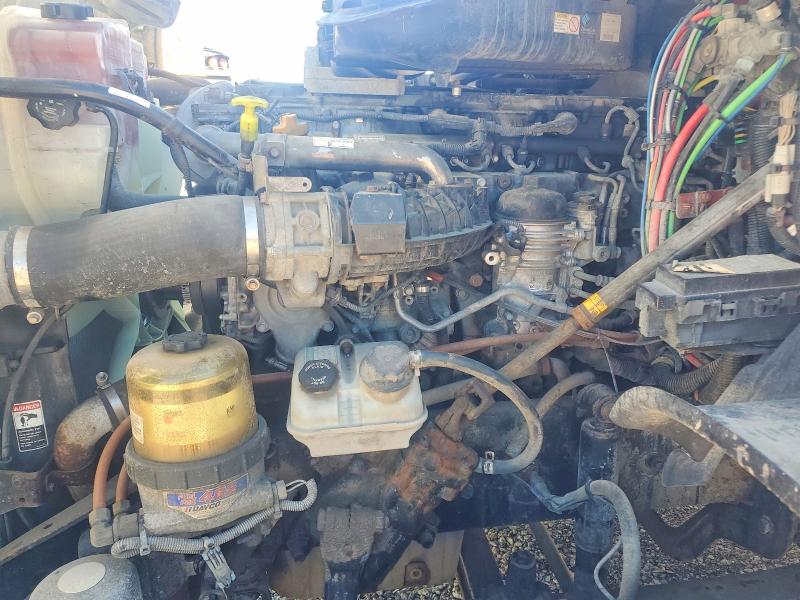 1FUBGEDV9GLHC5703