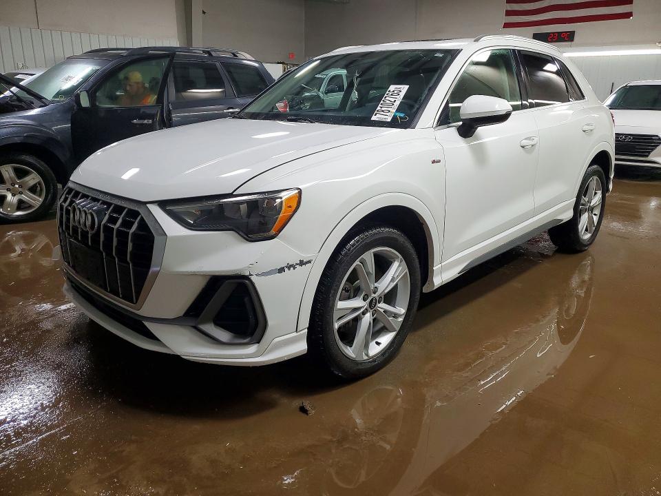 2022 AUDI Q3 — VIN WA1DECF30N1005409