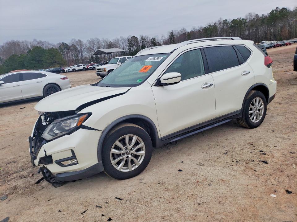2018 NISSAN ROGUE — VIN KNMAT2MT4JP532601
