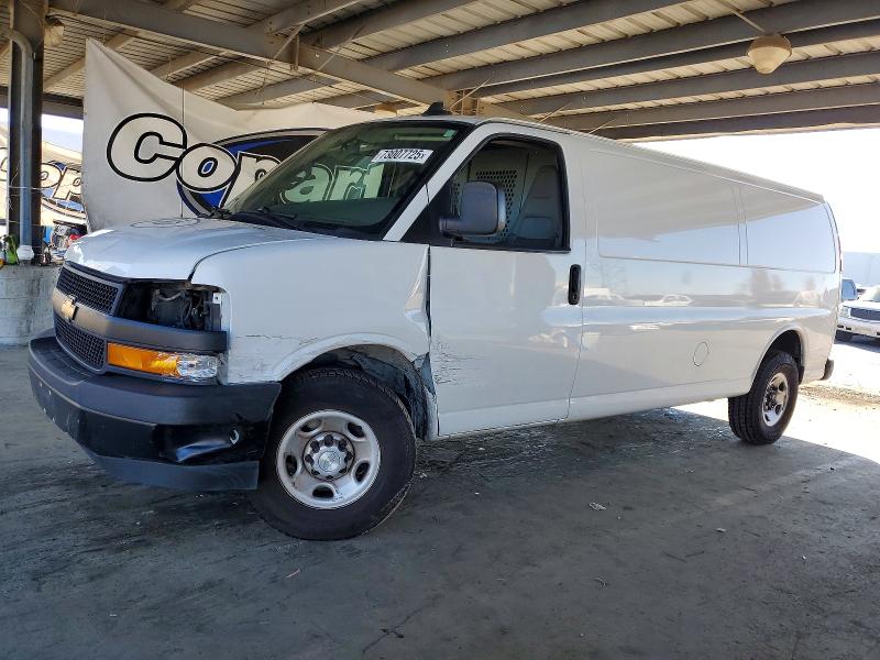 2018 CHEVROLET EXPRESS G2 — VIN 1GCWGBFP1J1318470