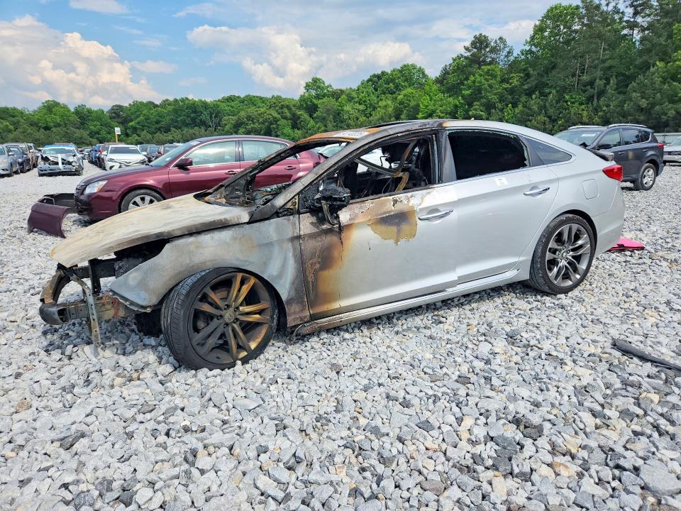 2016 HYUNDAI SONATA — VIN 5NPE34AF3GH323155