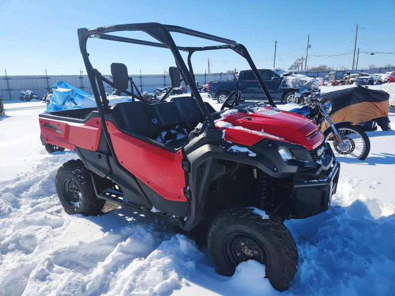 2016 HONDA PIONEER — VIN 1HFVE04A3G4000111
