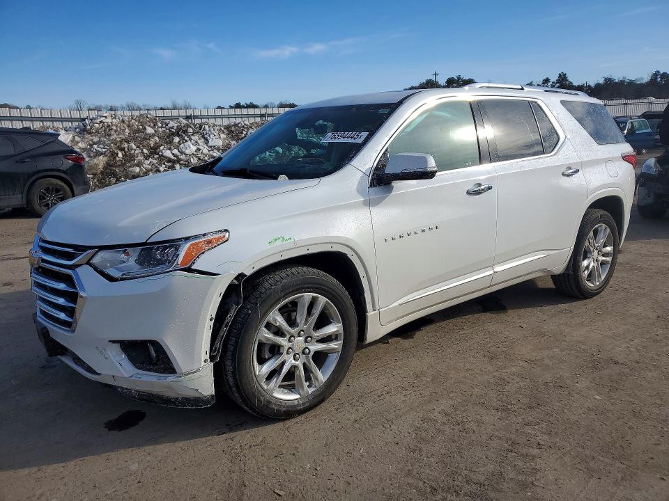 2018 CHEVROLET TRAVERSE — VIN 1GNEVKKW4JJ263325