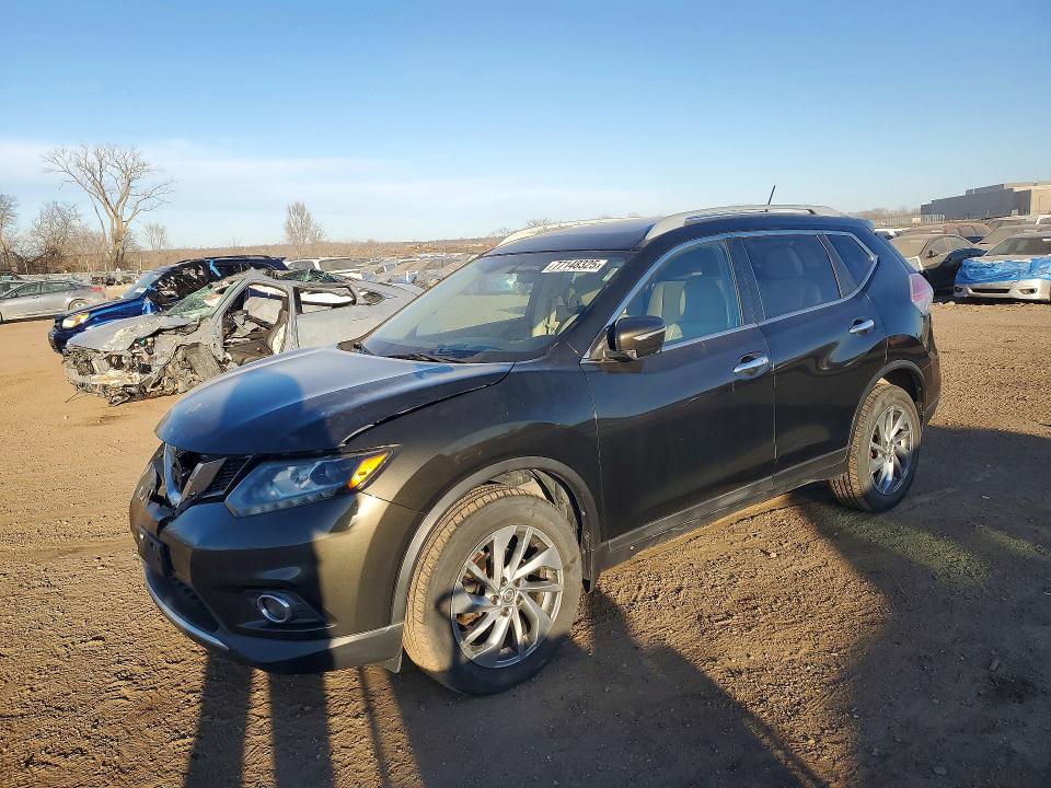 2015 NISSAN ROGUE — VIN 5N1AT2MV2FC761581