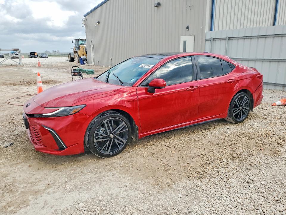 2026 TOYOTA CAMRY — VIN 4T1DAACK8TU226068
